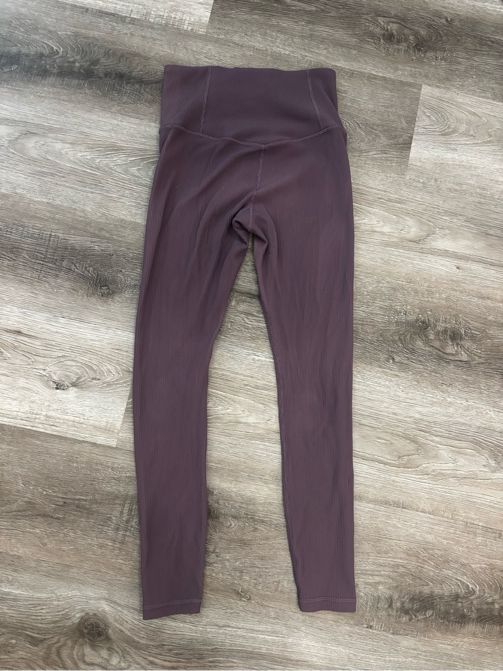 Athleta Elation Rib Tight High-Waist Leggings in purple SIZE S